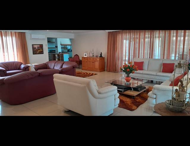 3 BEDROOM FREESTANDING FOR SALE IN HERRWOOD PARK